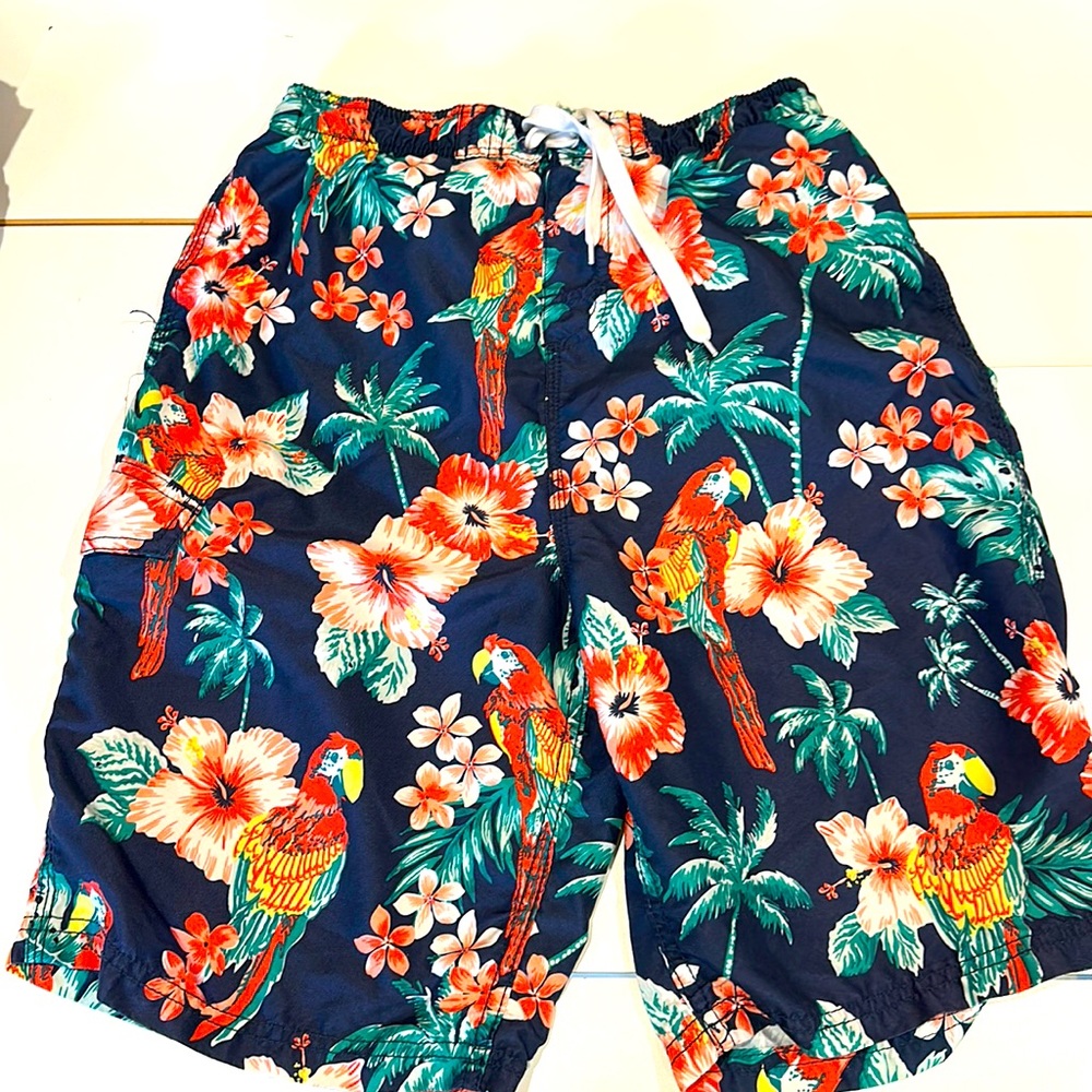 🔴Swim trunk. Size xl(18-20).  Excellent gently used condition.